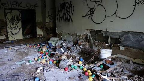 Five Star Pool - DSC02922.jpg