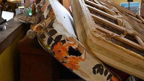 2 Frozen Visits (Feb.2015) - The-Smoke-House-Mystery44.jpg