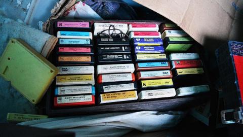 2 Frozen Visits (Feb.2015) - The-Smoke-House-Mystery10.jpg