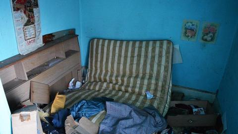 2 Frozen Visits (Feb.2015) - The-Smoke-House-Mystery48.jpg