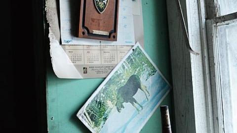 2 Frozen Visits (Feb.2015) - The-Smoke-House-Mystery51.jpg