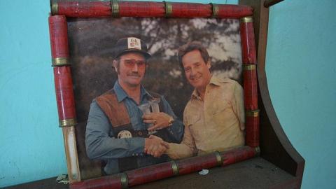 2 Frozen Visits (Feb.2015) - The-Smoke-House-Mystery14.jpg