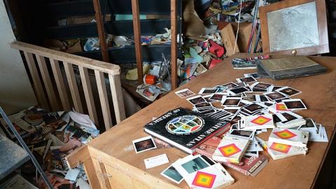 2 Frozen Visits (Feb.2015) - The-Smoke-House-Mystery56.jpg