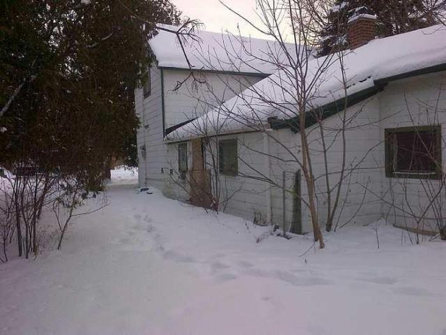 Winter Cottage photo 3