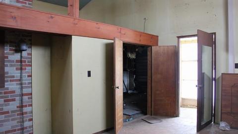 february barn visit - IMG_8905.jpg