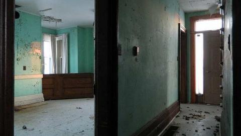 Inside Keith Farm - DSCN7301.jpg