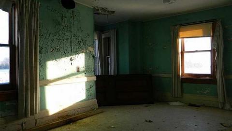 Inside Keith Farm - DSCN7134.jpg