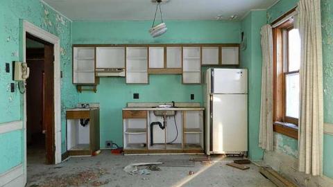 Inside Keith Farm - DSCN7130.jpg