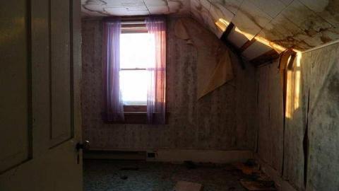 Inside Keith Farm - DSCN7266.jpg