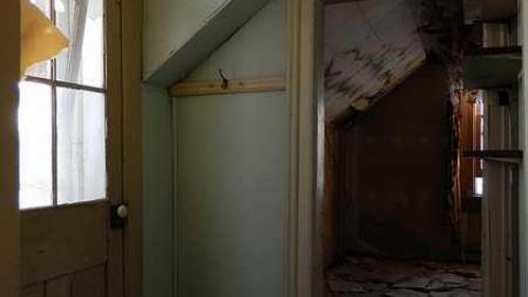 Inside Keith Farm - DSCN7199.jpg