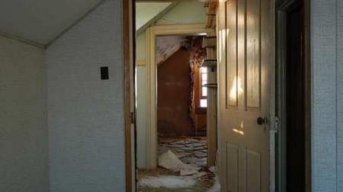 Inside Keith Farm - DSCN7202.jpg