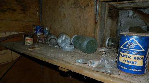 Inside Keith Farm - DSCN7309.jpg