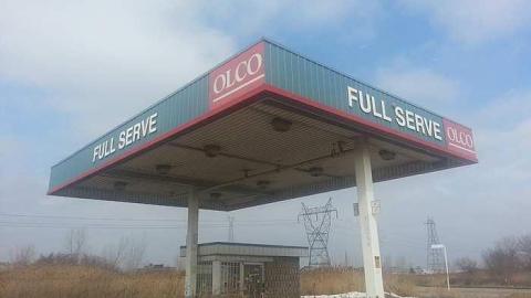 Spring 2015 - The-Gas-Station7.jpg