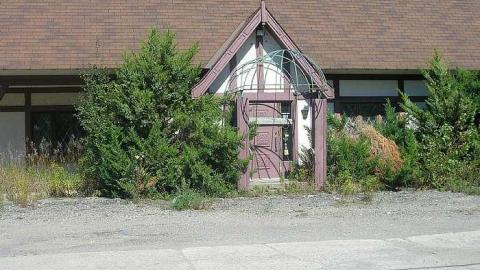 Sept 2013 - Exterior - Sep08-13-N 002.jpg