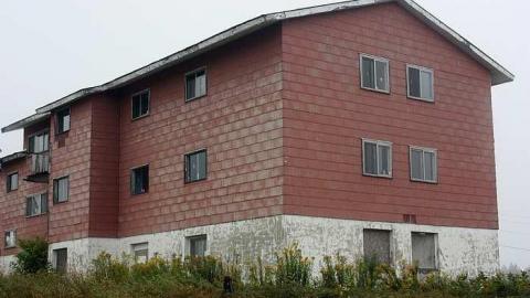 Aug 2013 - Foymont-Abandoned-RCAF-Station113.jpg