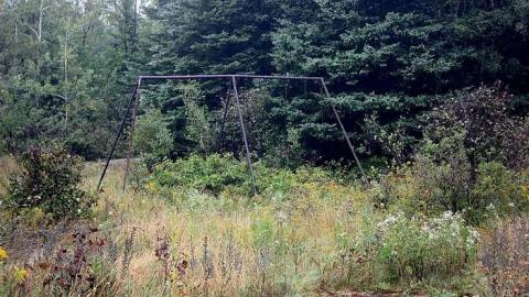 Aug 2013 - Foymont-Abandoned-RCAF-Station46.jpg