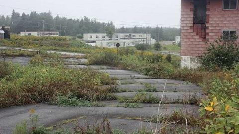 Aug 2013 - Foymont-Abandoned-RCAF-Station48.jpg