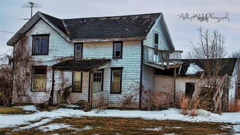 Forks House - forks3edit.jpg