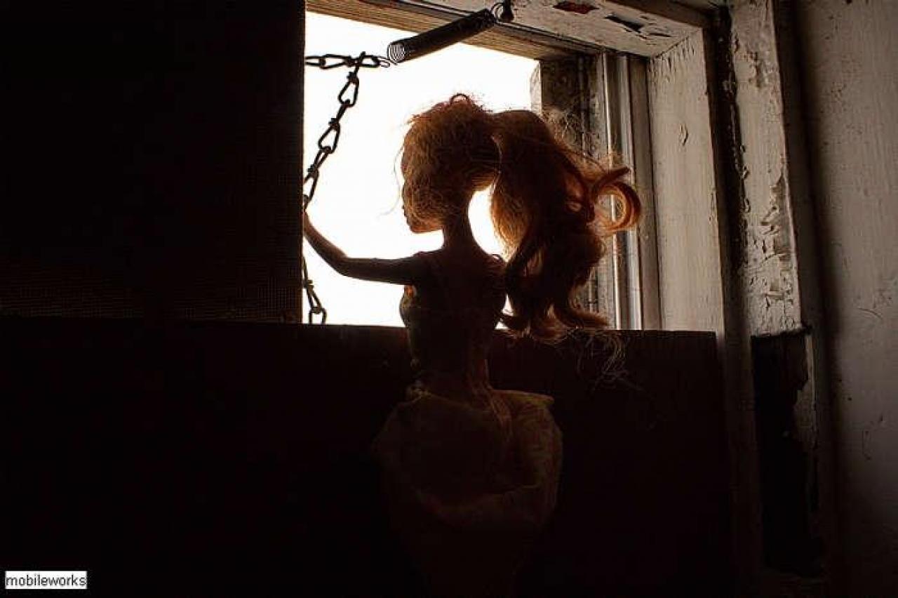 LIFE IS CRAP  03/15 - Mileys-Candy-Land34.jpg