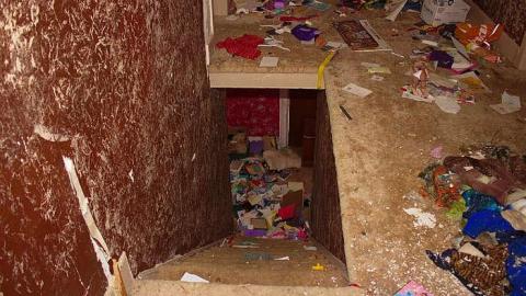 LIFE IS CRAP  03/15 - Mileys-Candy-Land55.jpg