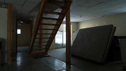 End Of Life - Elora-Ruins-House-310.jpg