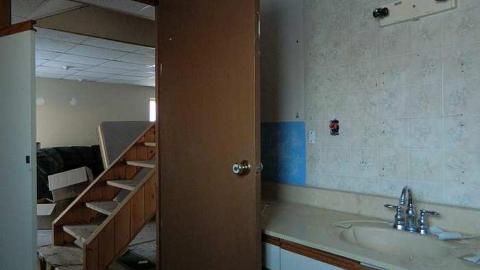 End Of Life - Elora-Ruins-House-315.jpg