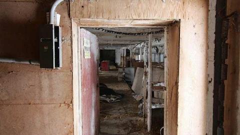 Cold Barn On A Monday - The-Amber-House8.jpg