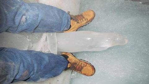 Winter falls and Ice Cave! - Churchs-Falls-Old-Mill183.jpg