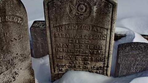 Cemetery - Pine-Street-Burying-Ground4.jpg