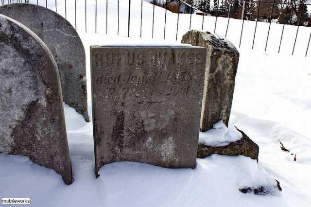 Pine Street Burying Ground photo 2