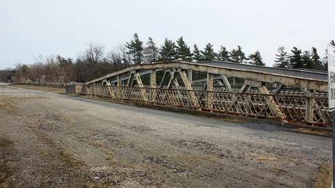 April 2014 - Landons-Twins1.jpg