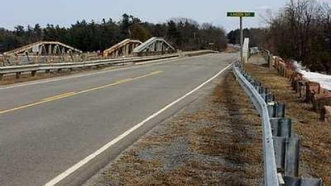 April 2014 - Landons-Twins9.jpg