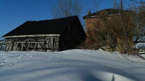 Winter 2013 - 15-Line-Farm-House61.jpg