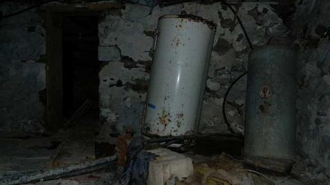 Winter 2013 - 15-Line-Farm-House36.jpg