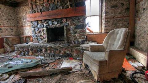 Stone House - Beautiful-Stone-House132.jpg