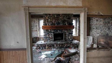 Stone House - Beautiful-Stone-House135.jpg