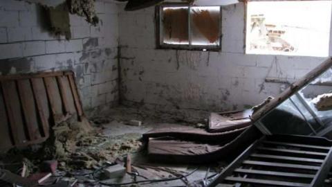 March 2011 - Isaac-Petch-Farmhouse53.jpg