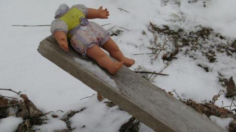 March 2011 - Aurora-White-Pillar-House37.jpg