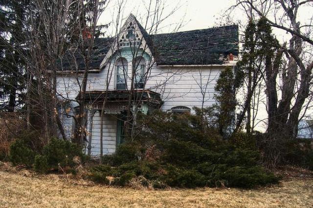 Cluttered Car-Nage photo 2