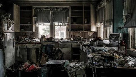 Cluttered Car-Nage photo 4