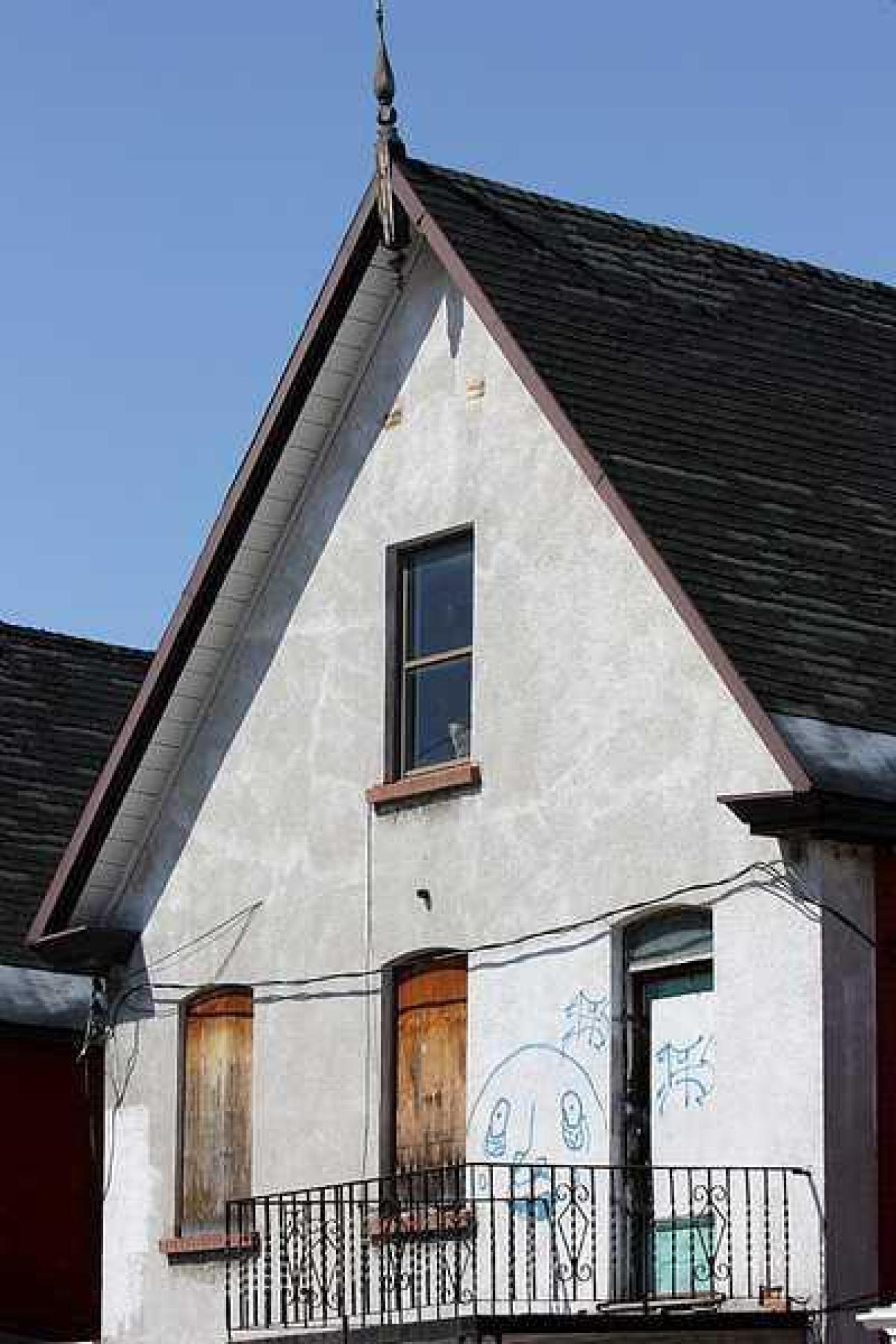 April 2015 - 05Apr-15C 252.jpg