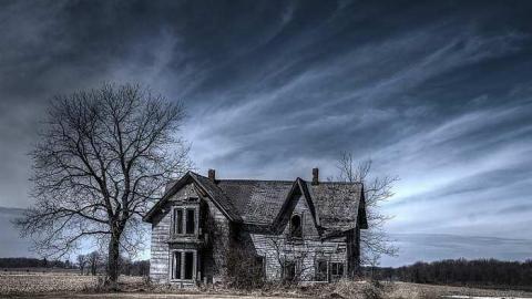 Creepy House - creepy house 2 mar 29-2015.jpg