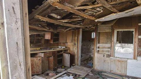 Creepy House - img4 mar 29-2015.jpg