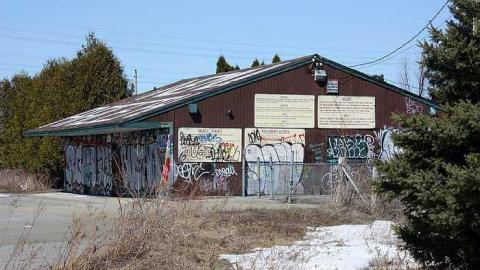 April 2015 - Thunderbird-Down4.jpg