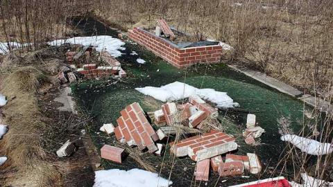 April 2015 - Thunderbird-Down47.jpg