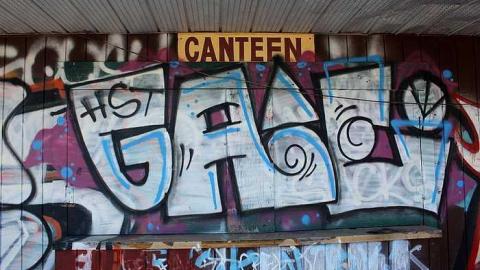 April 2015 - Thunderbird-Down50.jpg