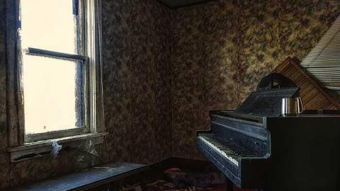 The Farmhand Grand photo 2