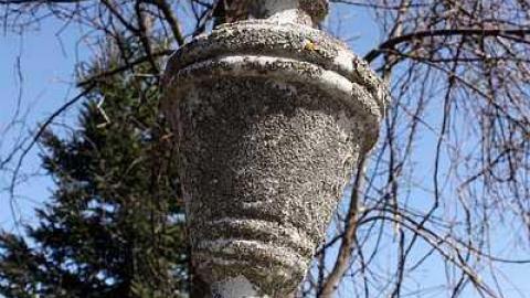 April 2015 - North-Rideau-Methodist-Cemetery26.jpg