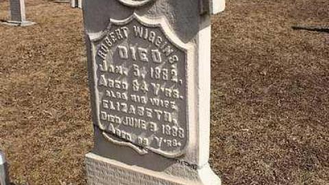 April 2015 - North-Rideau-Methodist-Cemetery30.jpg