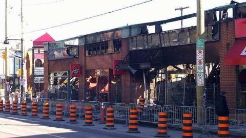 April 2015 - Smoke-Free-Building2.jpg